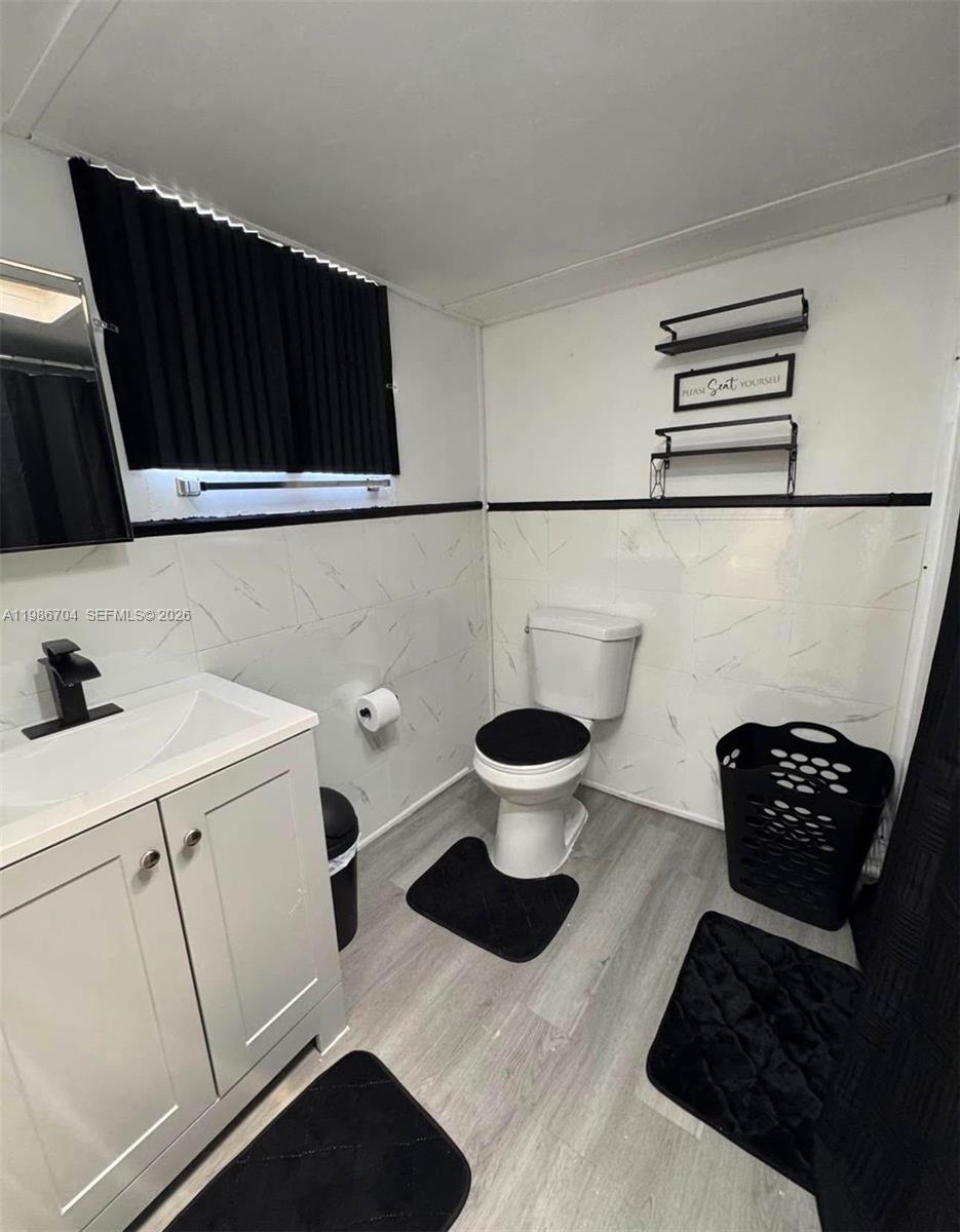 HOMEVILLE - Residential