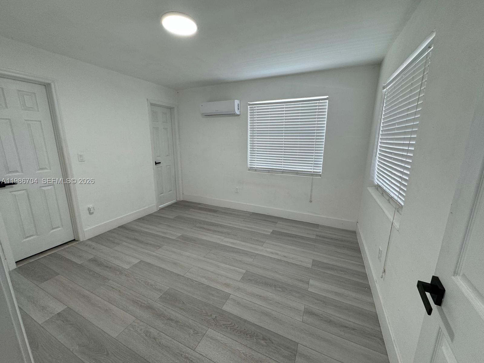 HOMEVILLE - Residential