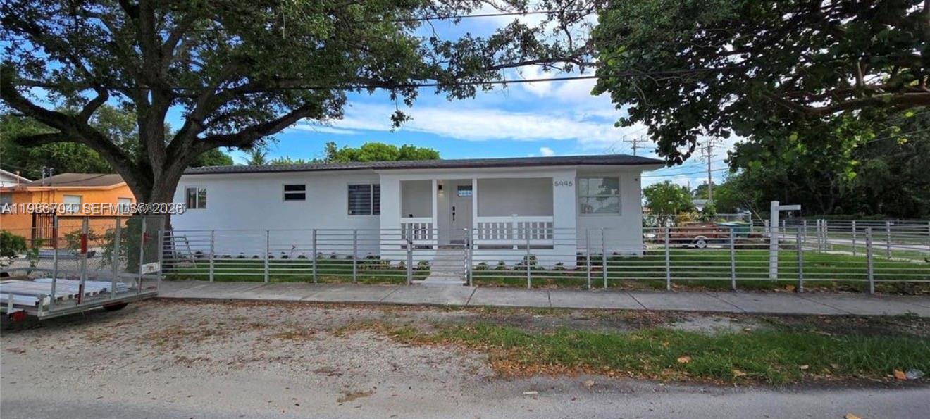 HOMEVILLE - Residential