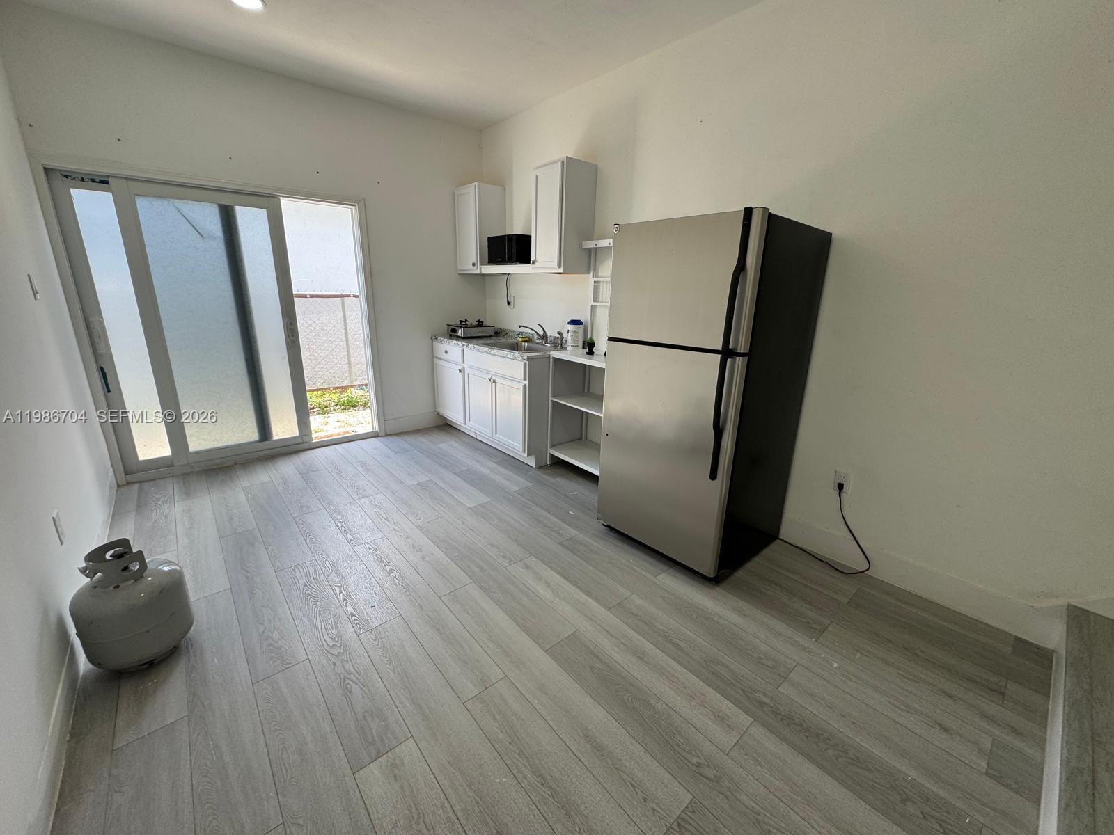 HOMEVILLE - Residential