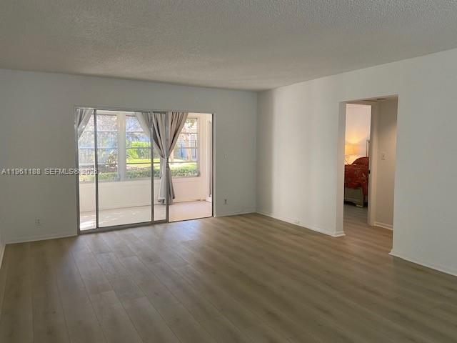 ARUBA VILLAGE E CONDO - Residential