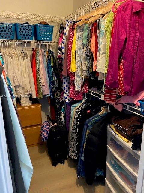 ARUBA VILLAGE E CONDO - Residential