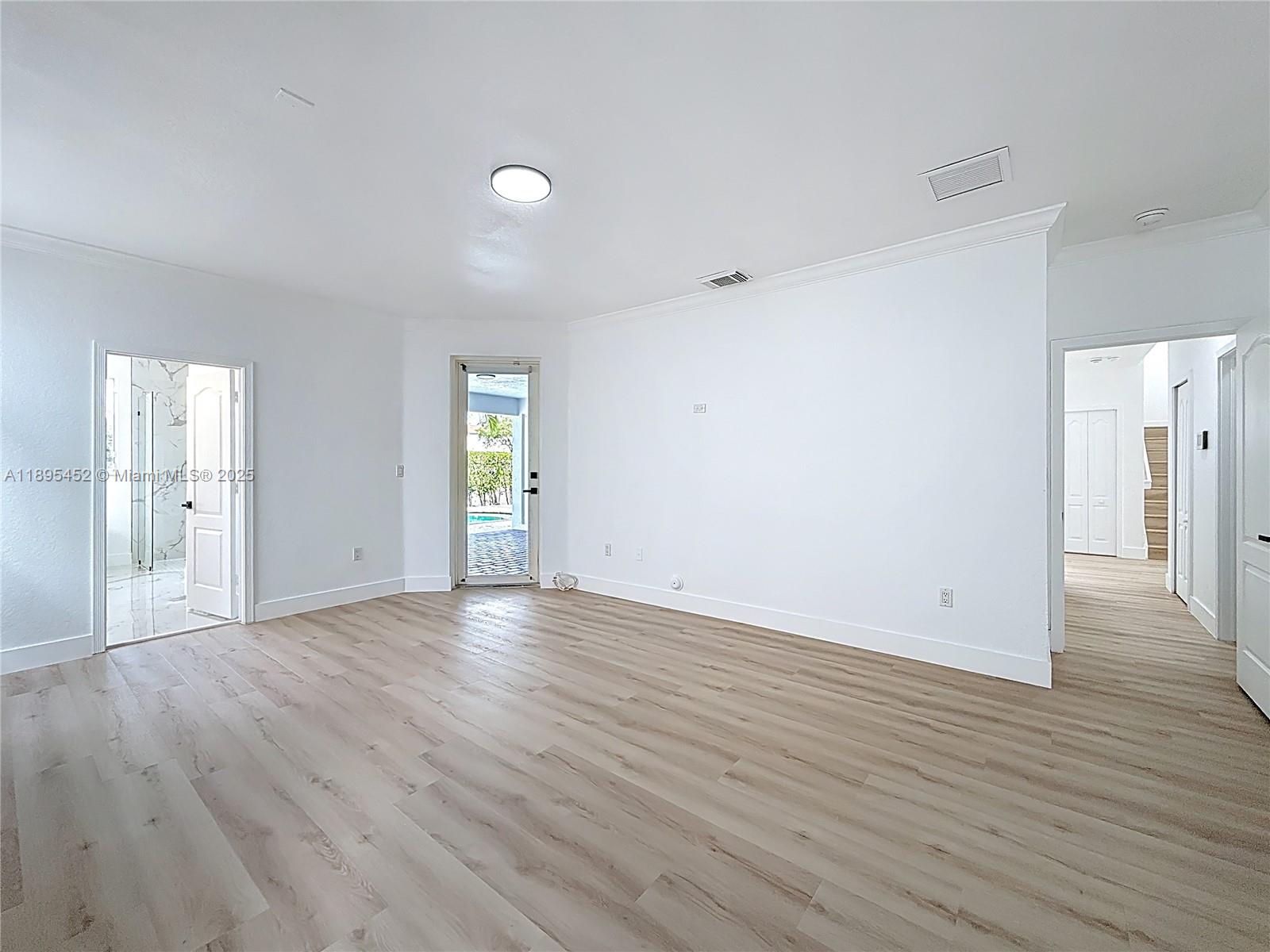 CRESTVIEW LAKES 2ND ADDN - Residential