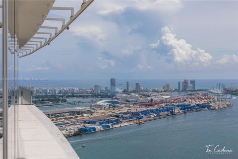 300 Biscayne Boulevard Way 2606W Miami FL 33131