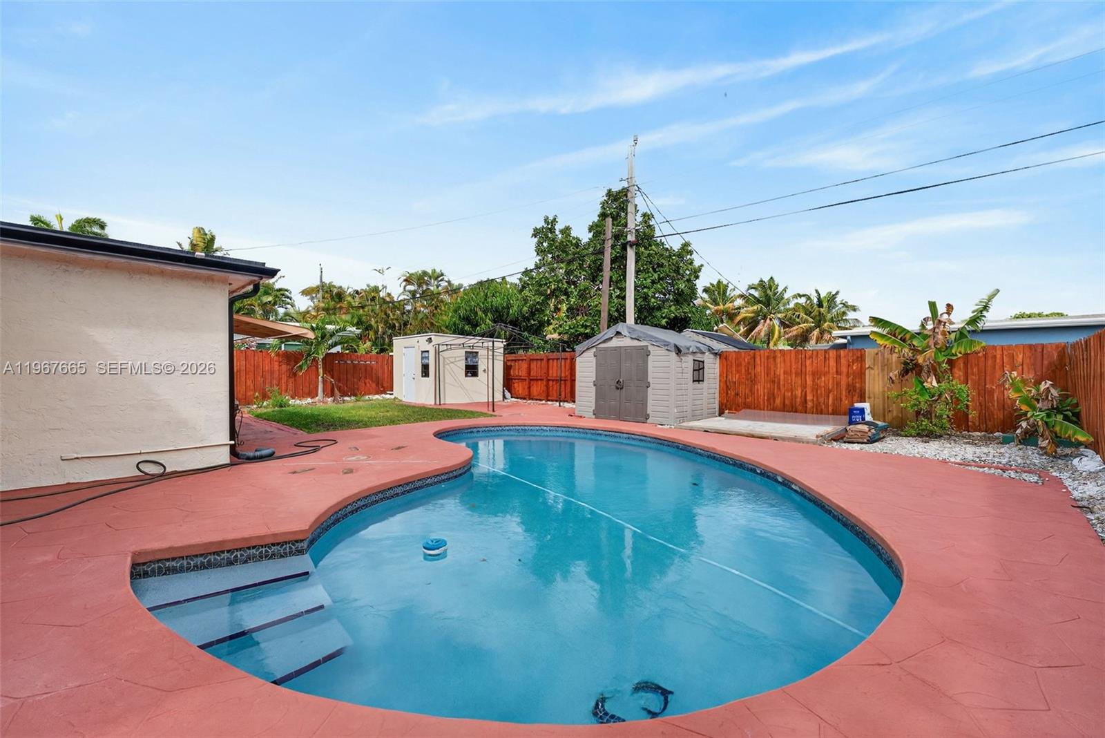 ROYAL PALM ACRES NINTH SE - Residential