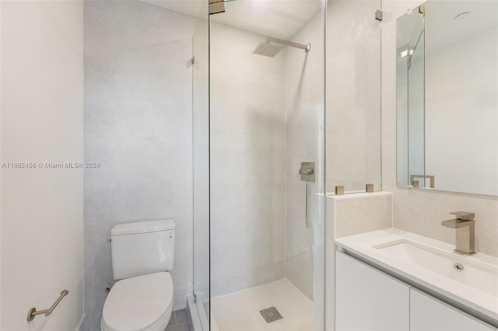 AMD MIAMI SUBURBAN AC - Residential Income