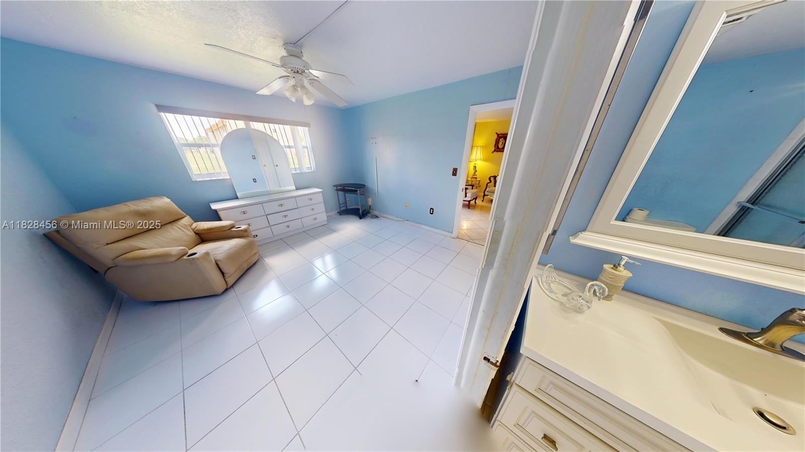 SUNRISE LAKES 72 CONDO - Residential