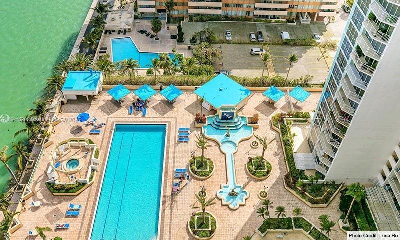 THE GRANDVIEW PALACE COND - Residential Lease