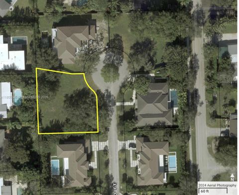 9420 SW 72 CT Pinecrest FL 33156