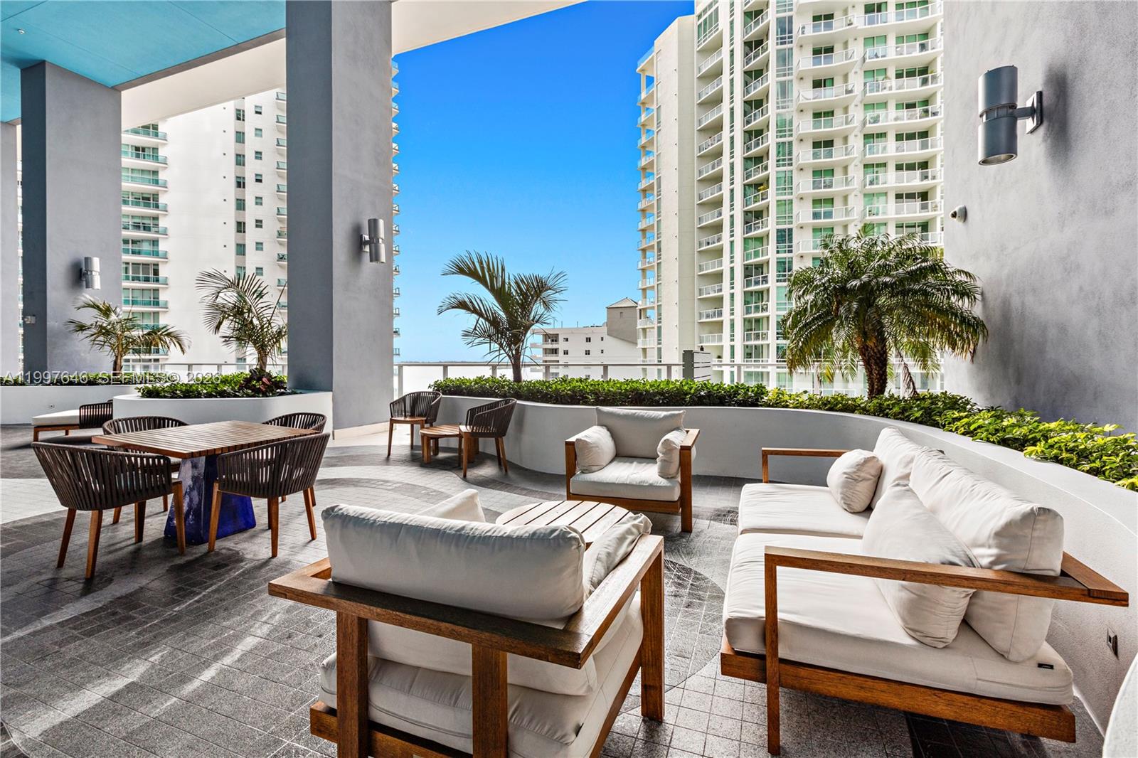 BRICKELLHOUSE CONDO - Residential Lease