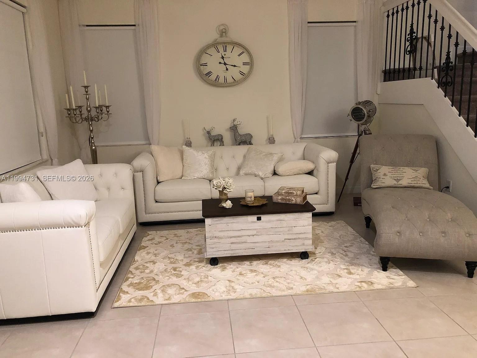 COCO PALM ESTATES - Residential Lease