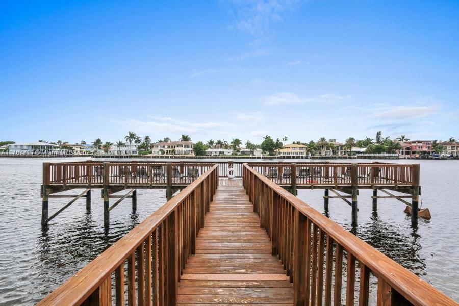 HIGHLAND BEACH CLUB CONDO - Residential Lease