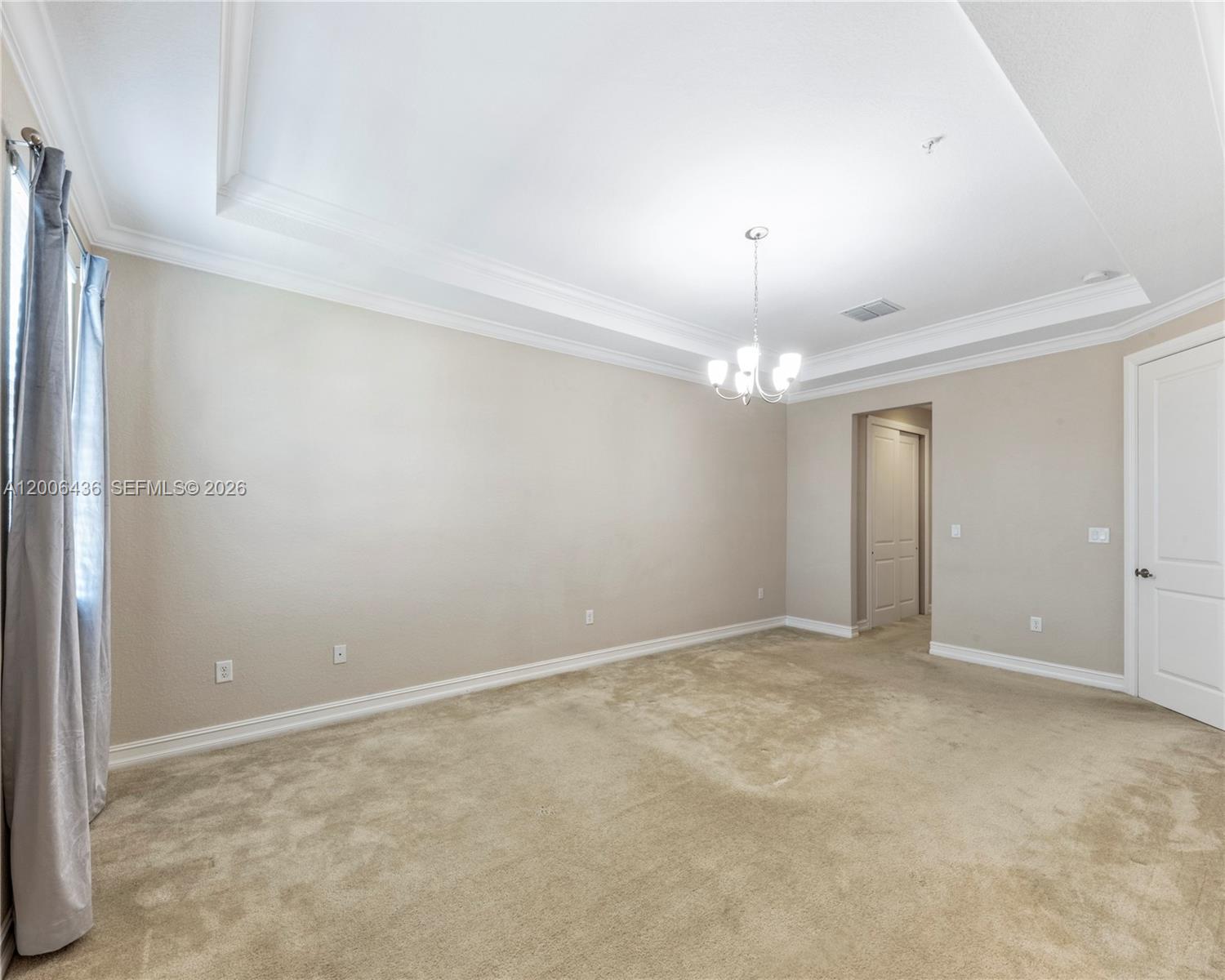 PEMBROKE LAKES SOUTH - Residential