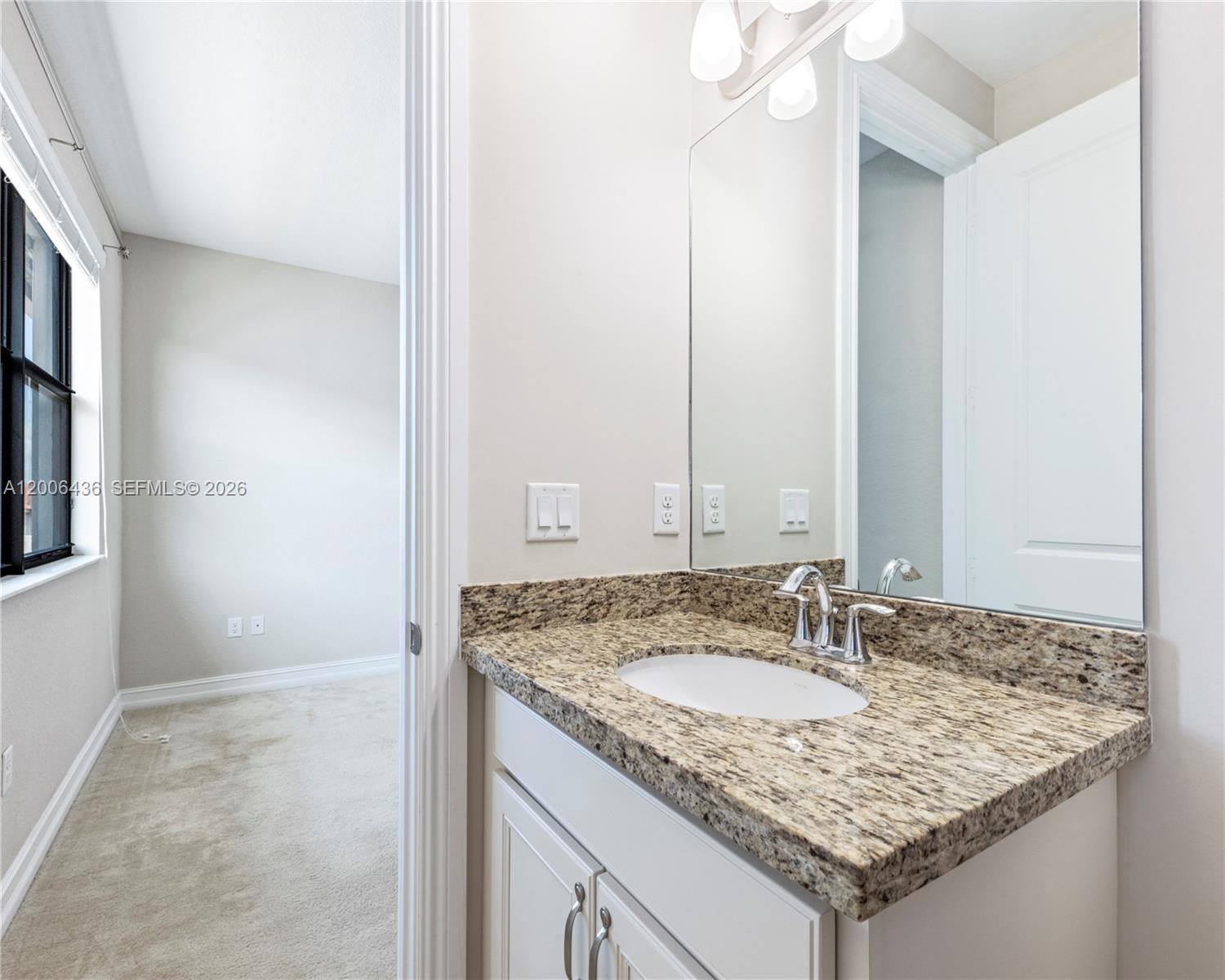 PEMBROKE LAKES SOUTH - Residential