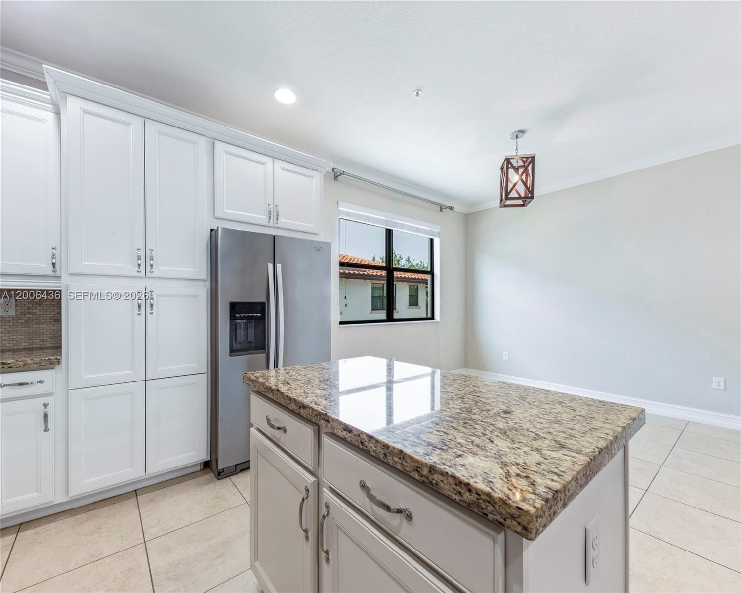 PEMBROKE LAKES SOUTH - Residential