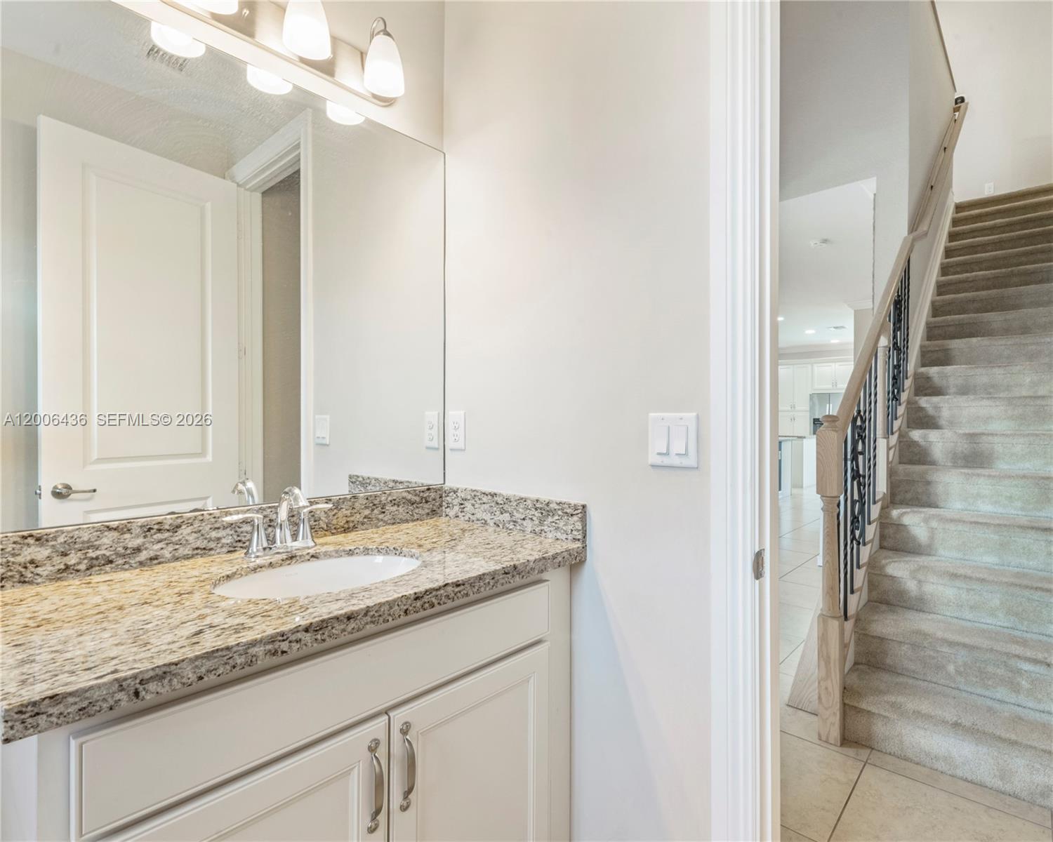 PEMBROKE LAKES SOUTH - Residential