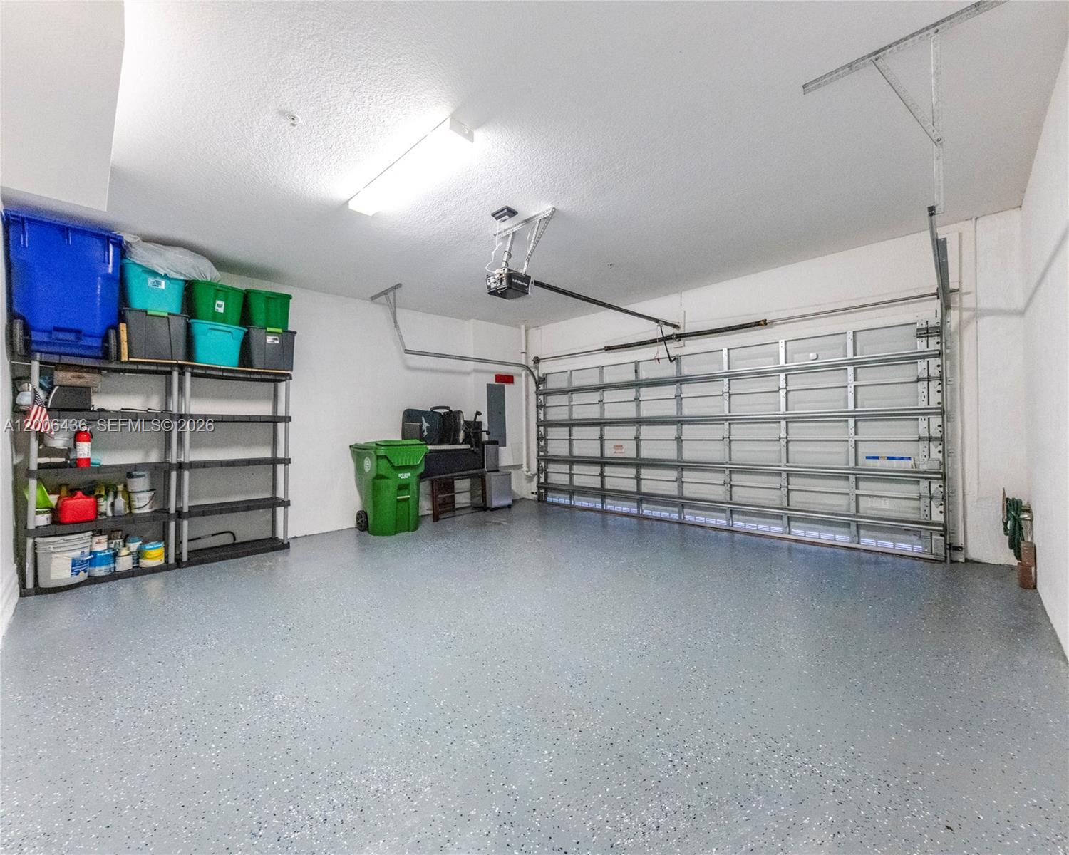 PEMBROKE LAKES SOUTH - Residential