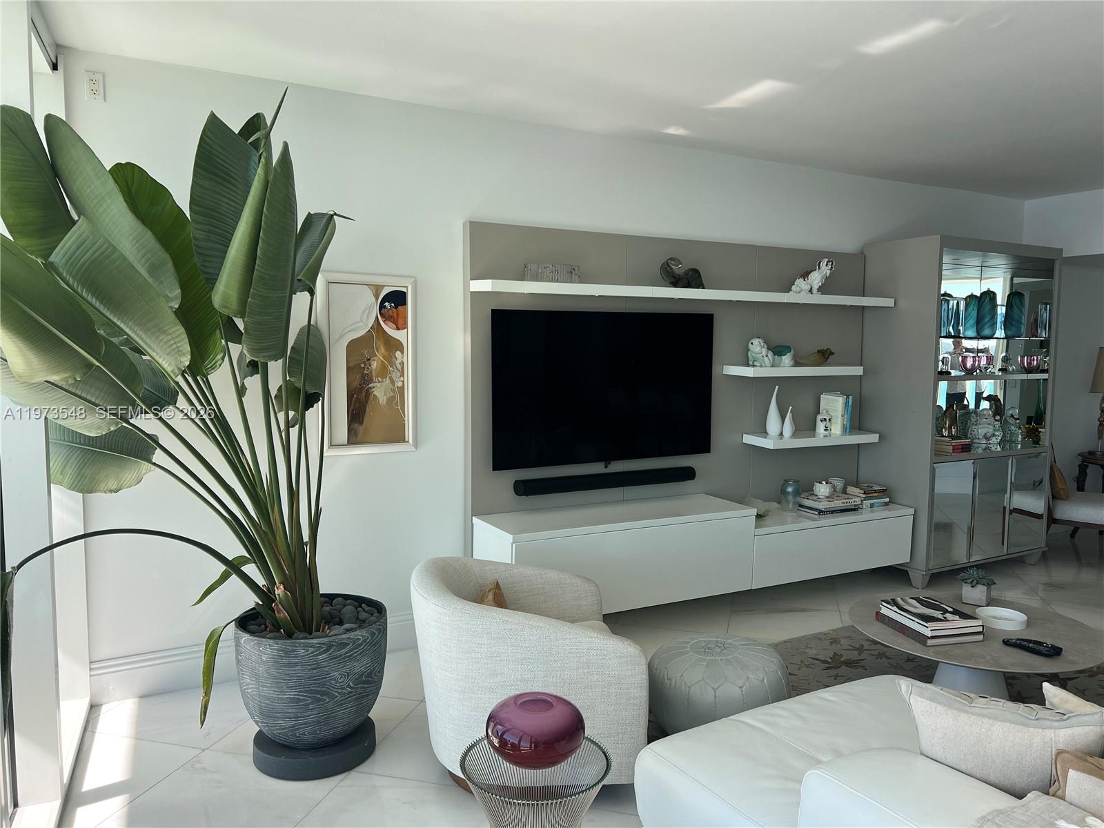 SANTA MARIA CONDO - Residential Lease