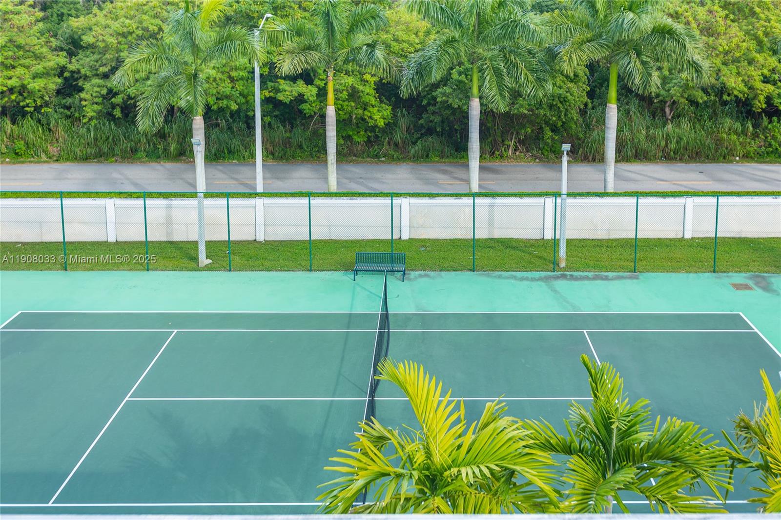 LANDMARK AT DORAL CONDO N - Residential Lease