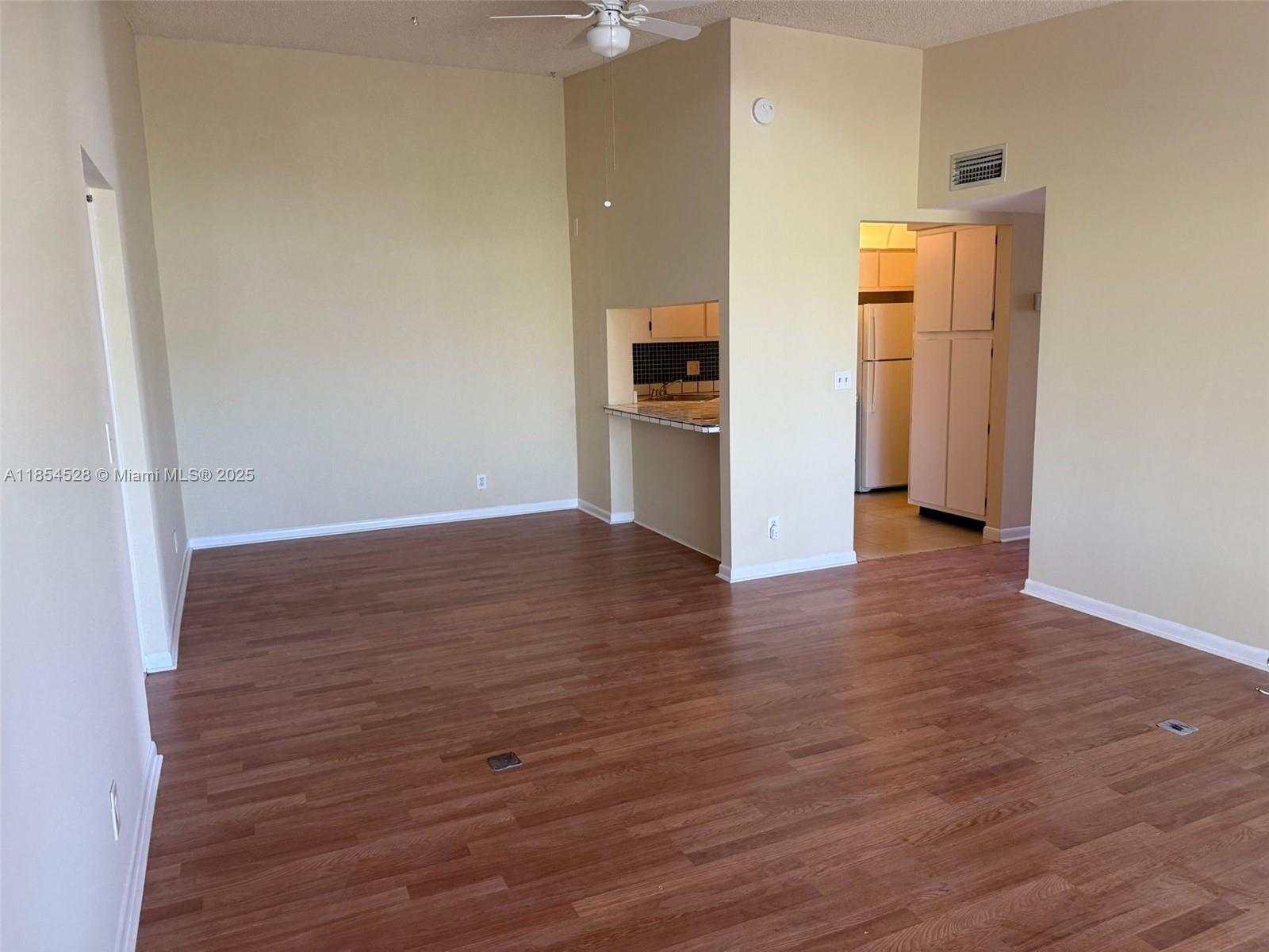 1009 Green Pine Blvd H3