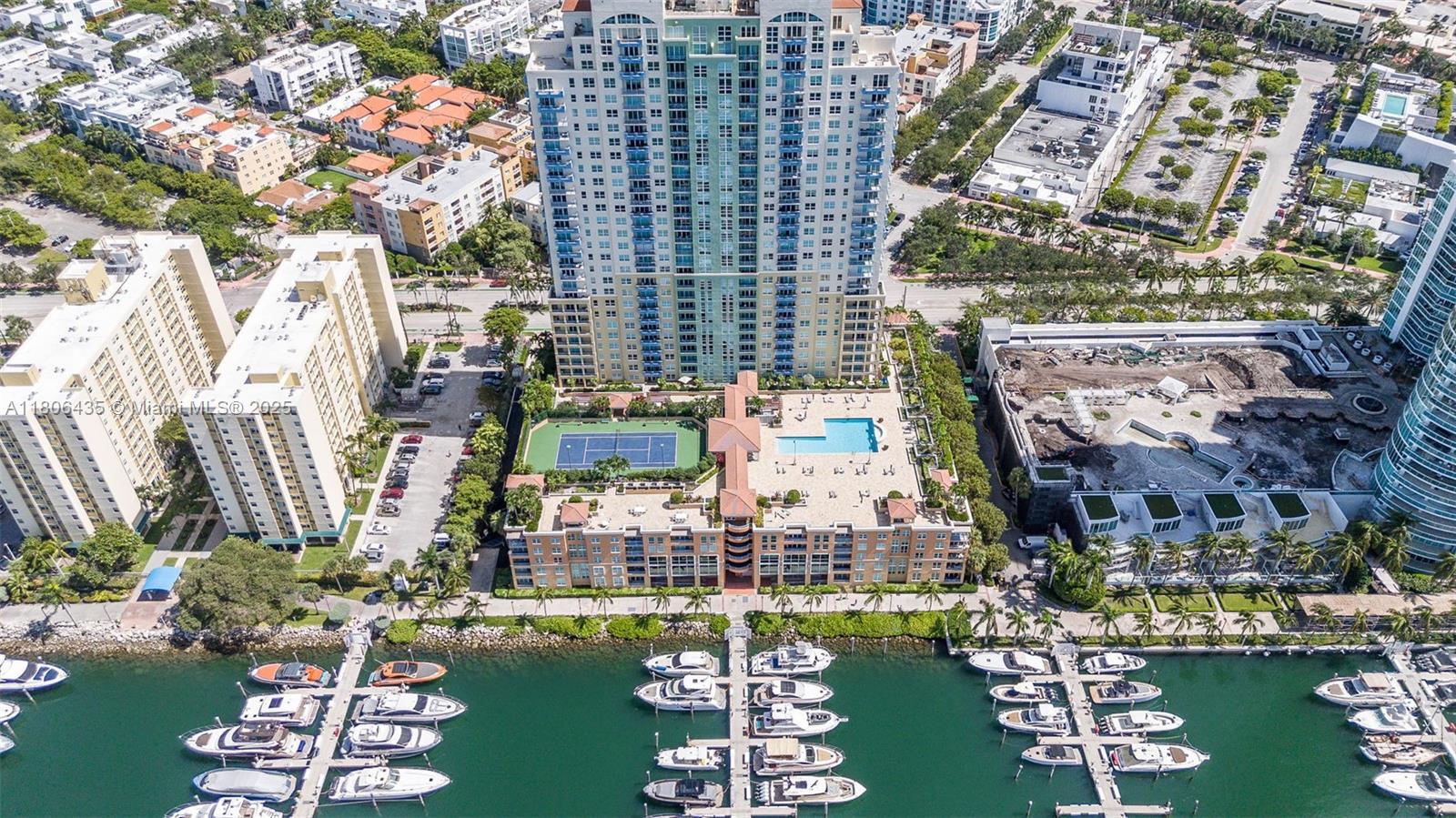 YACHT CLUB AT PORTOFINO C - Residential