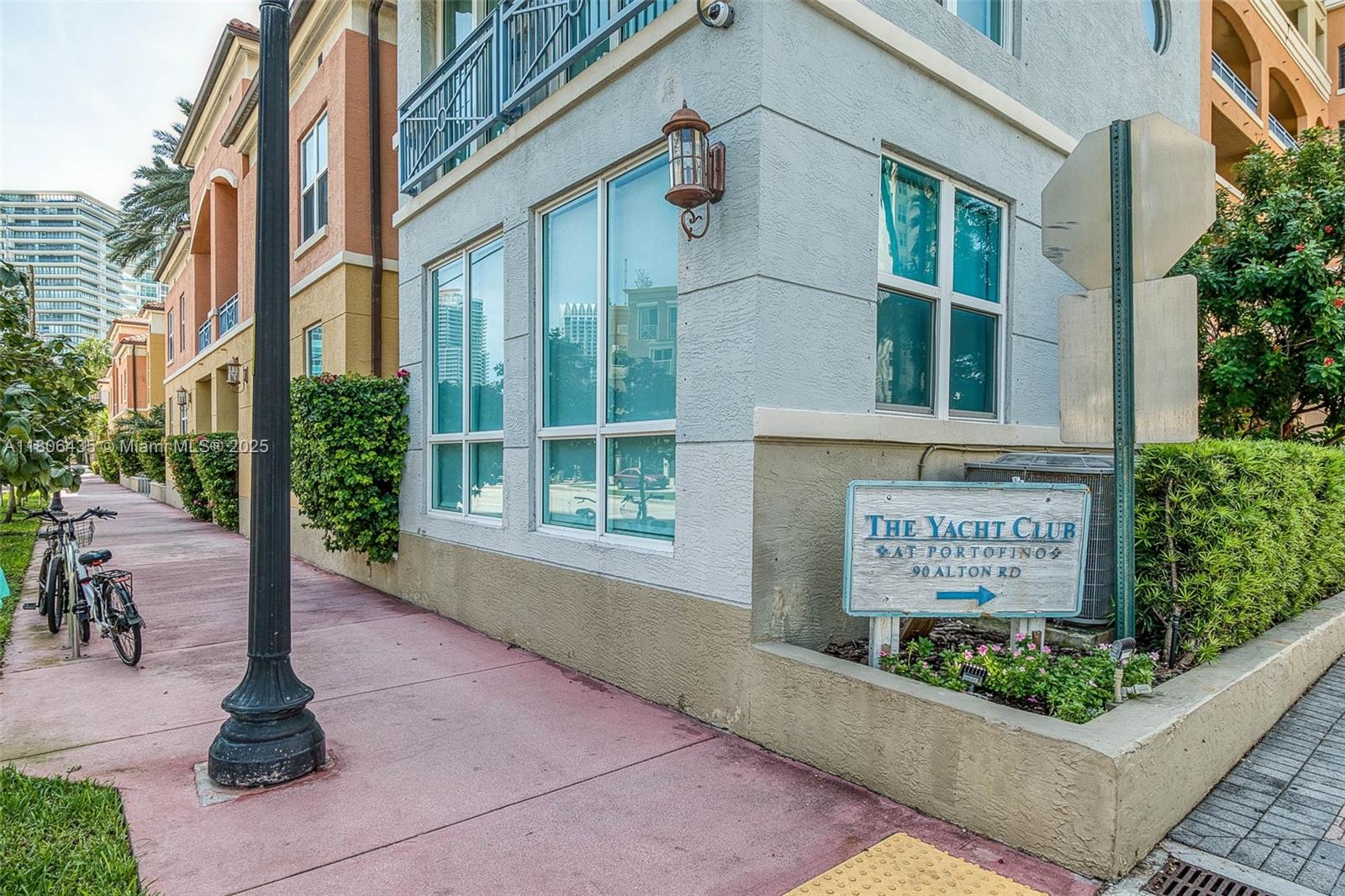 YACHT CLUB AT PORTOFINO C - Residential