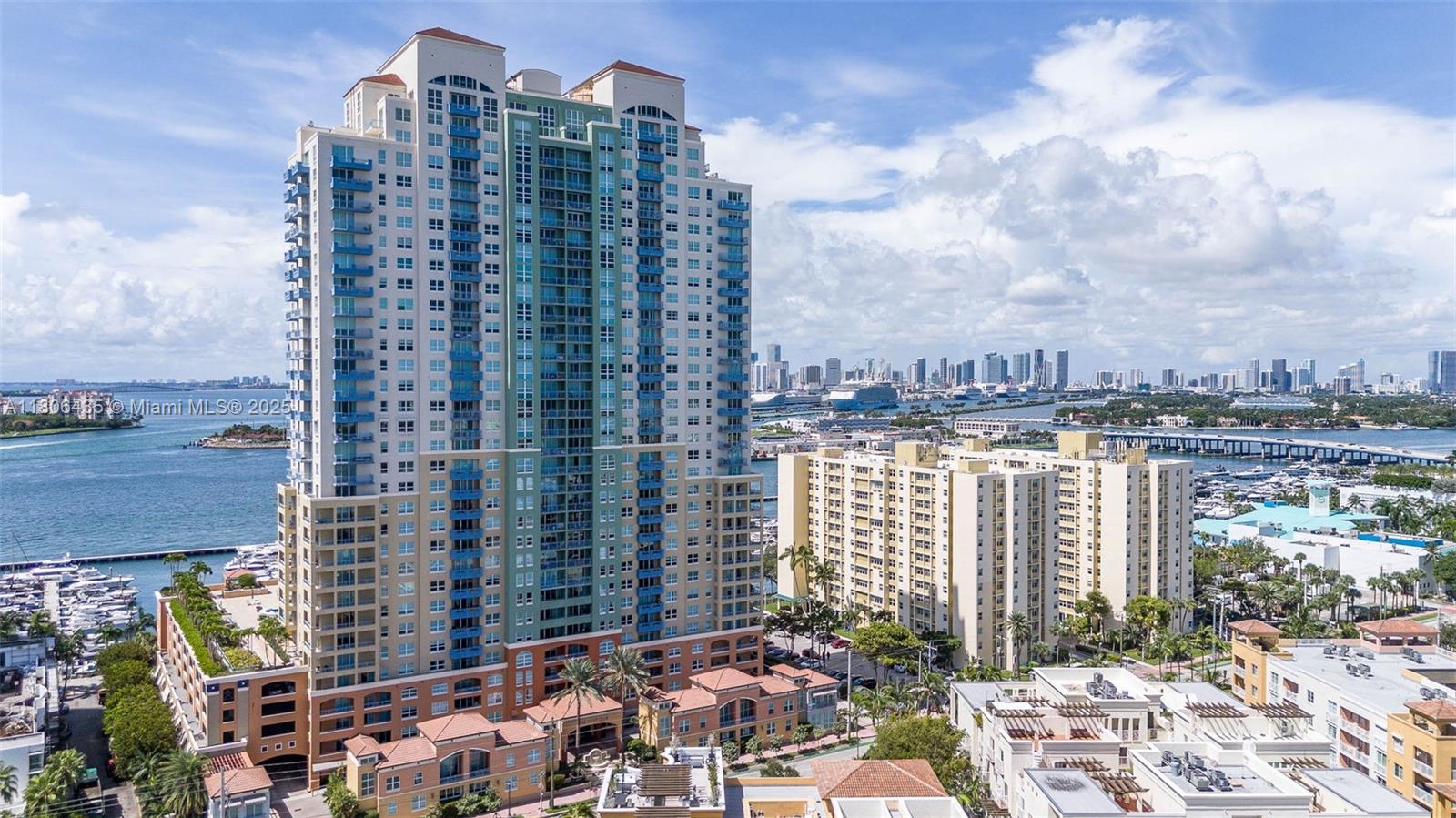 YACHT CLUB AT PORTOFINO C - Residential