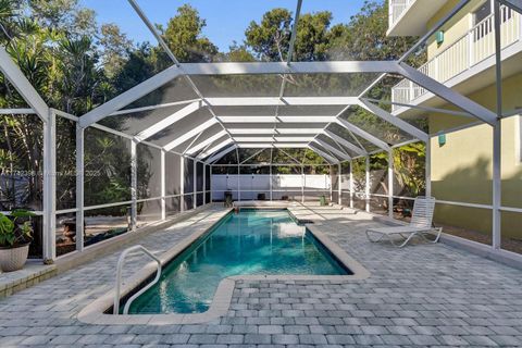 A home in Plantation Key