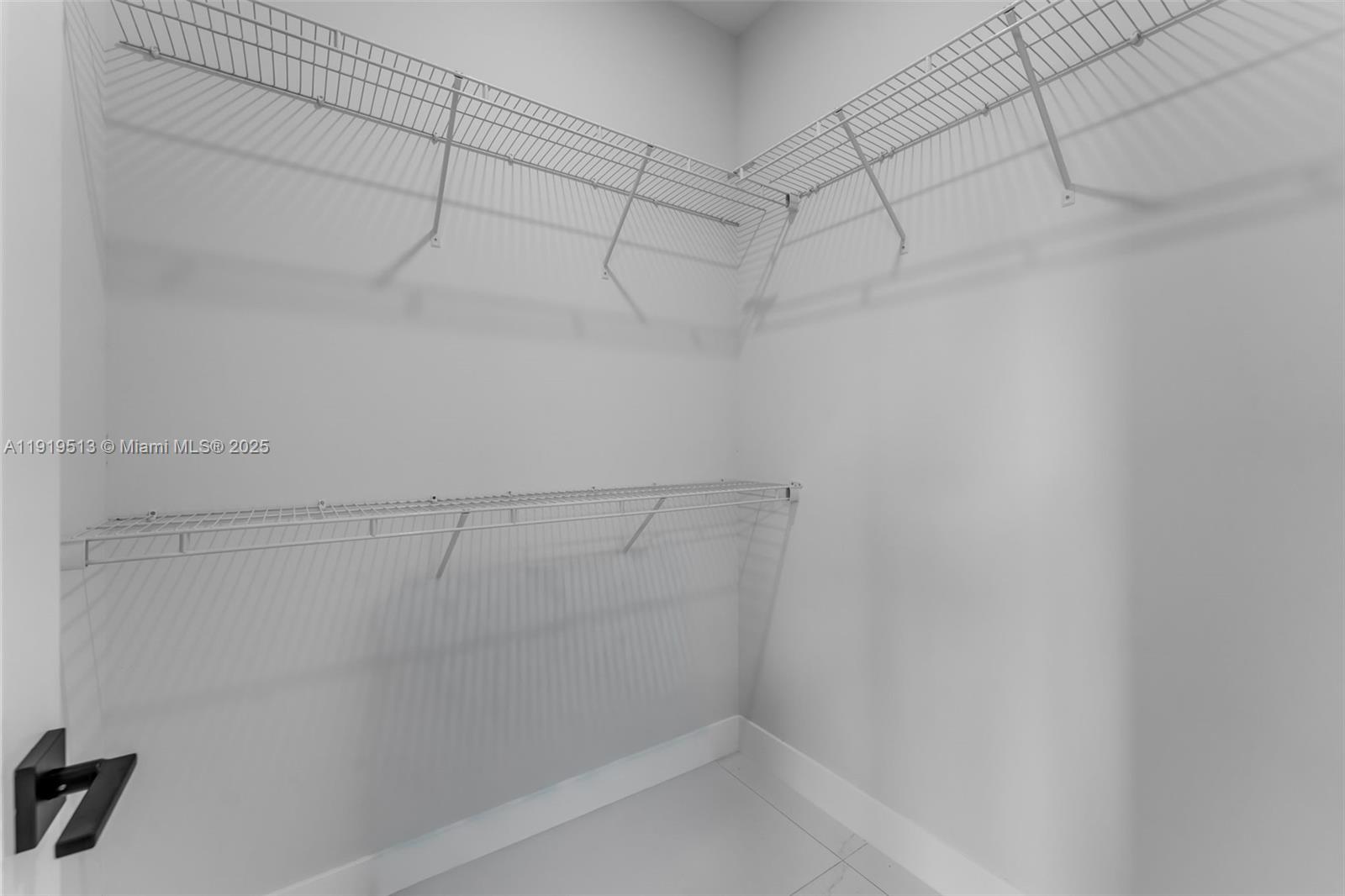 OAK SHIRE HOMES - Residential