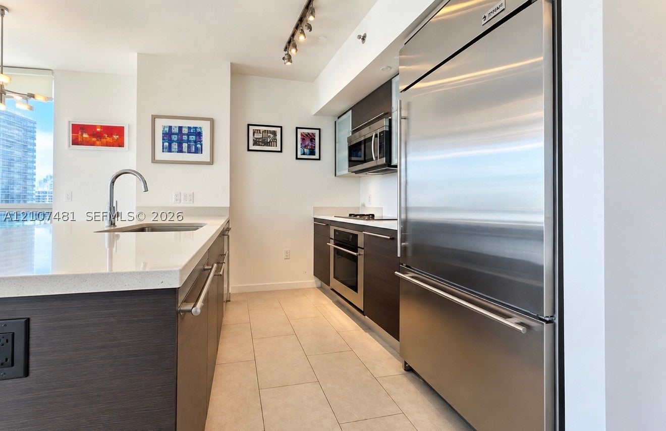 55 SE 6th St 2802