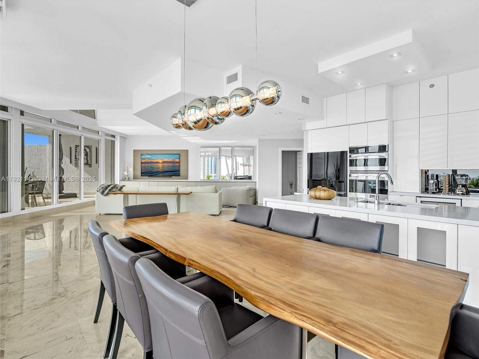 OCEANIA V CONDO - Residential Lease