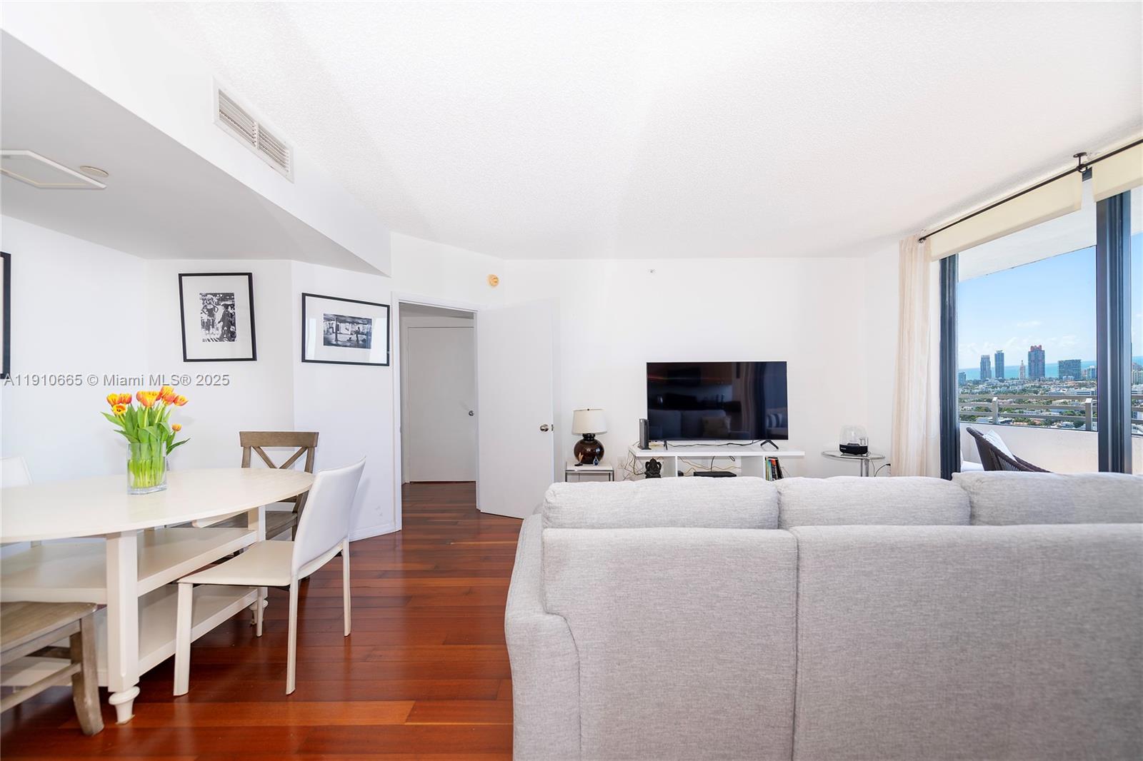 THE WAVERLY AT SOUTH BEAC - Residential Lease