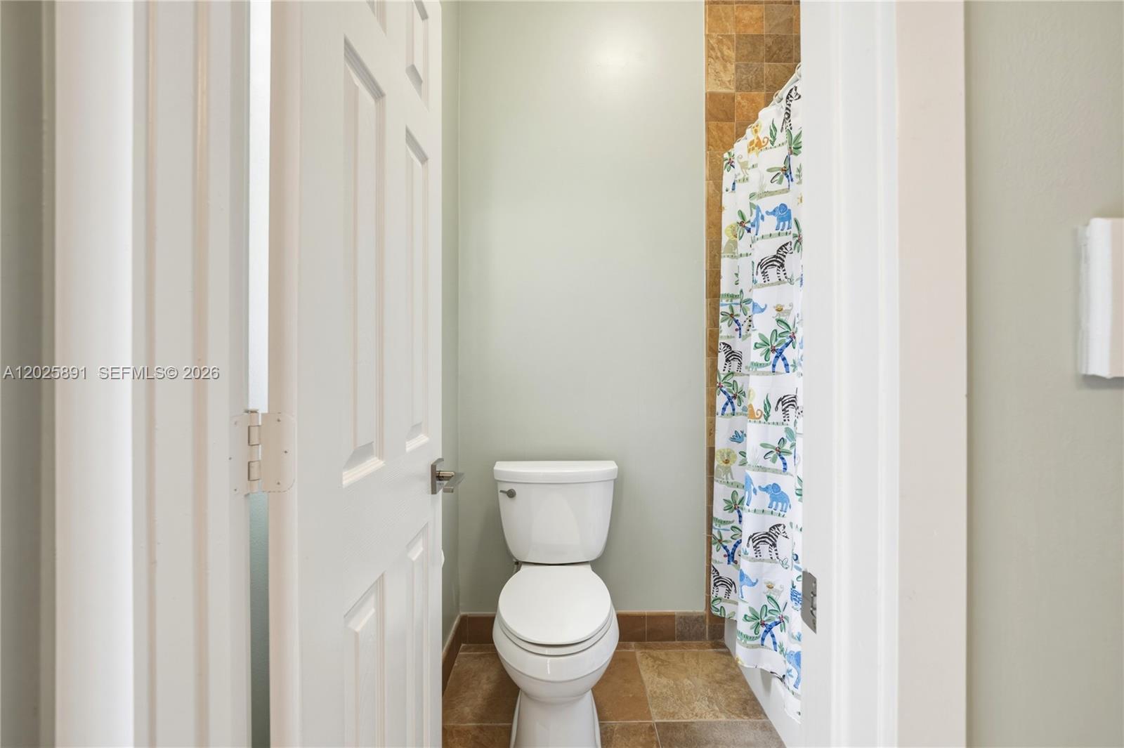 PEMBROKE FALLS - Residential