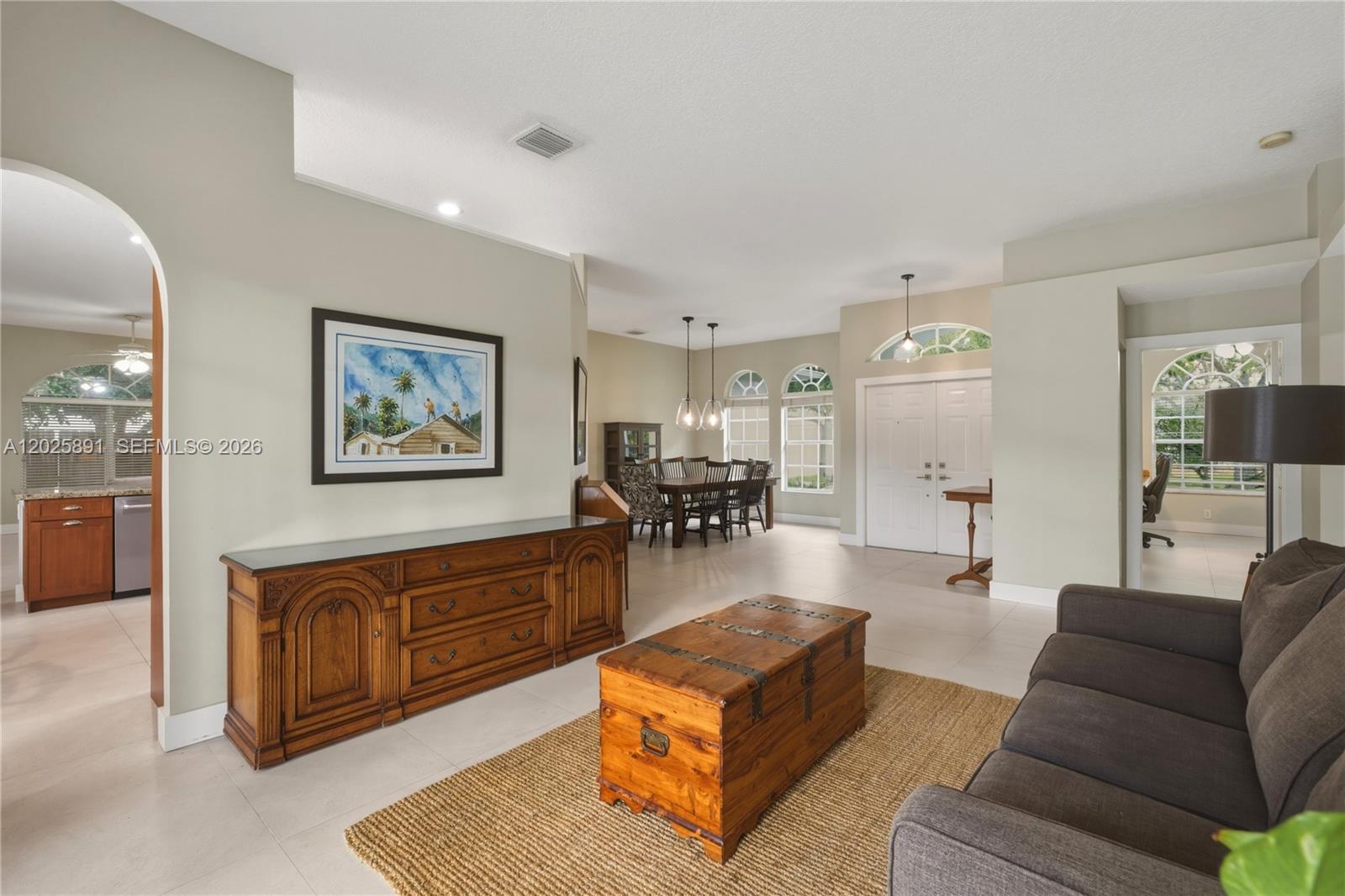 PEMBROKE FALLS - Residential