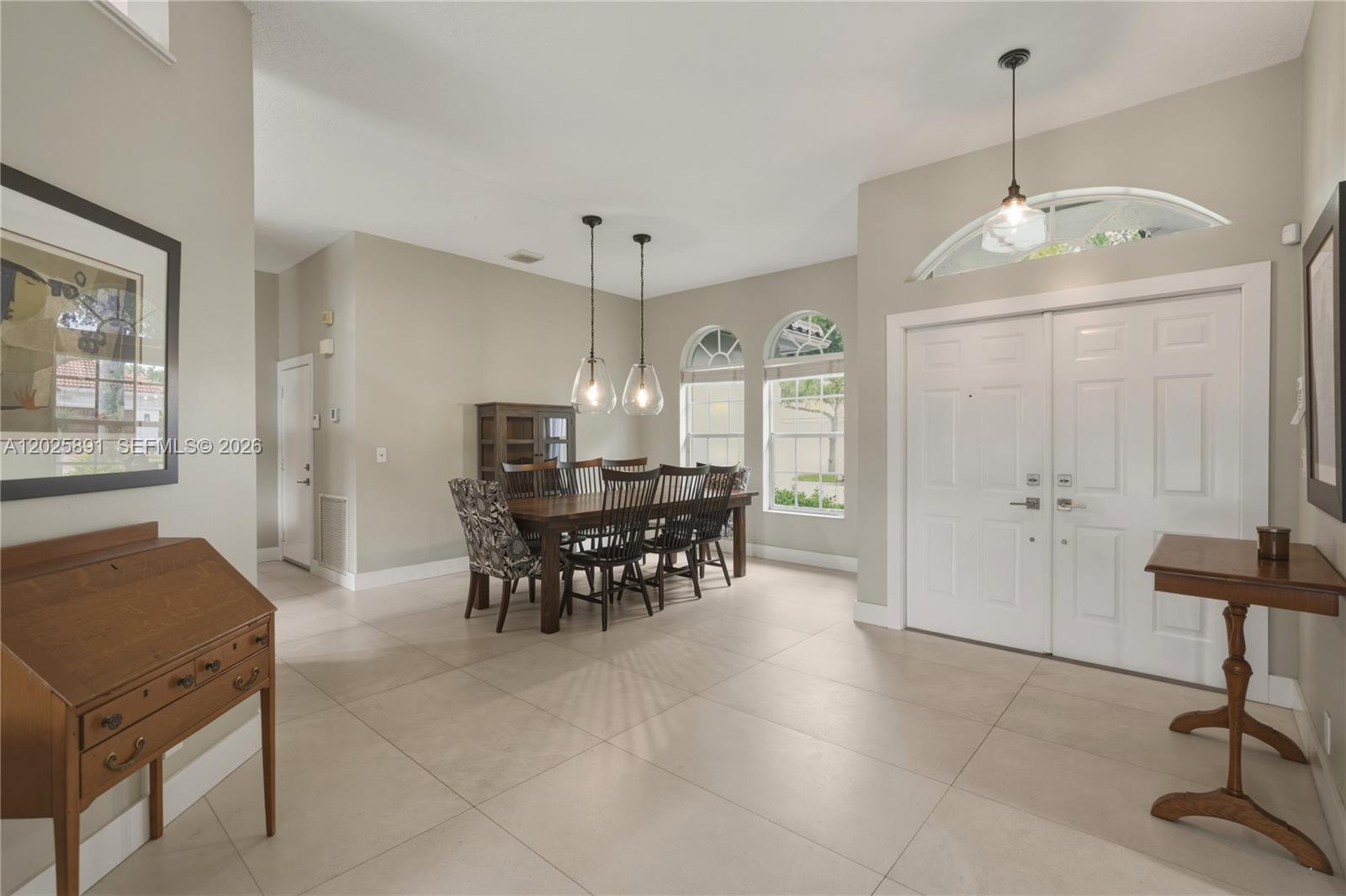 PEMBROKE FALLS - Residential