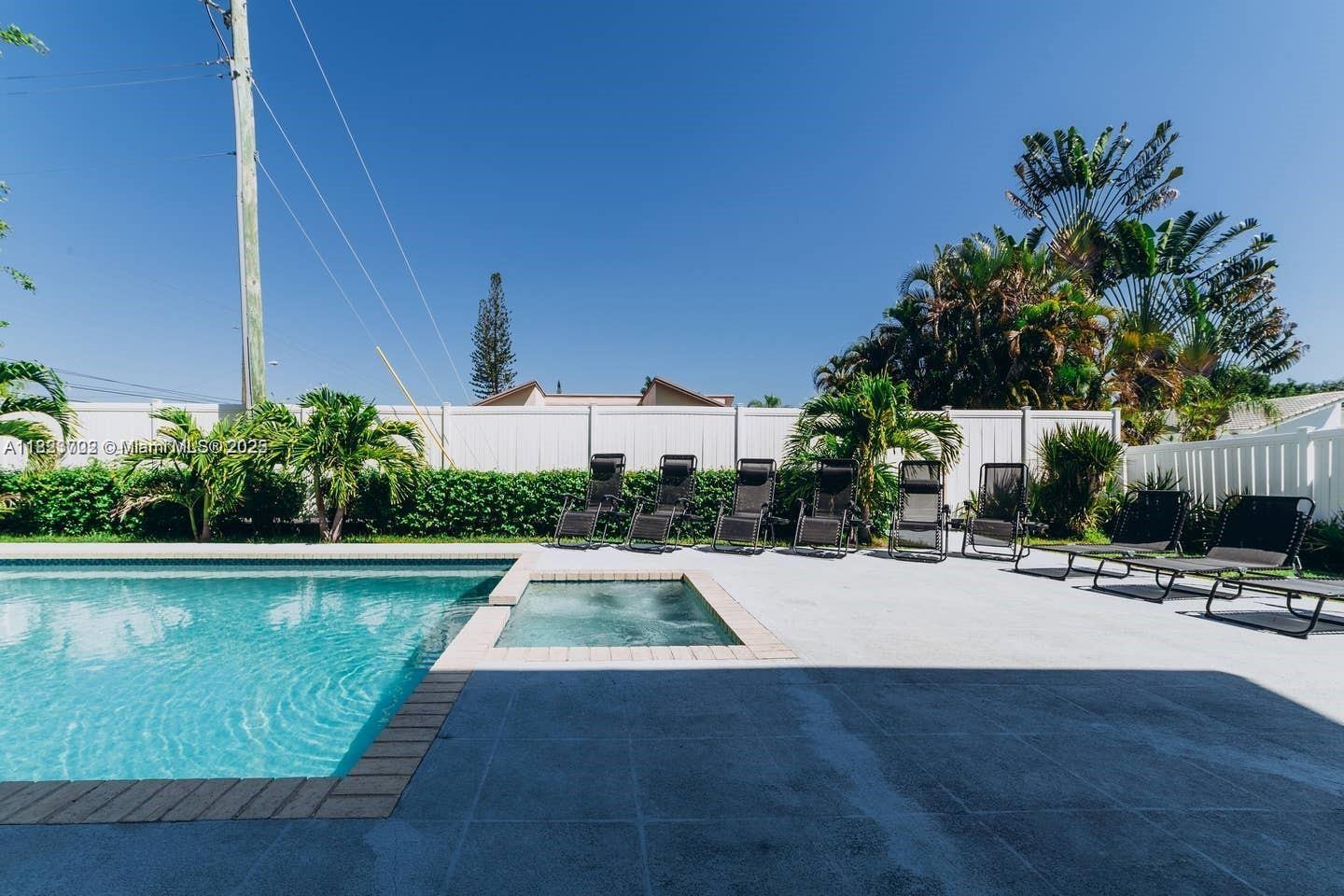 CENTRAL DANIA HEIGHTS - Residential