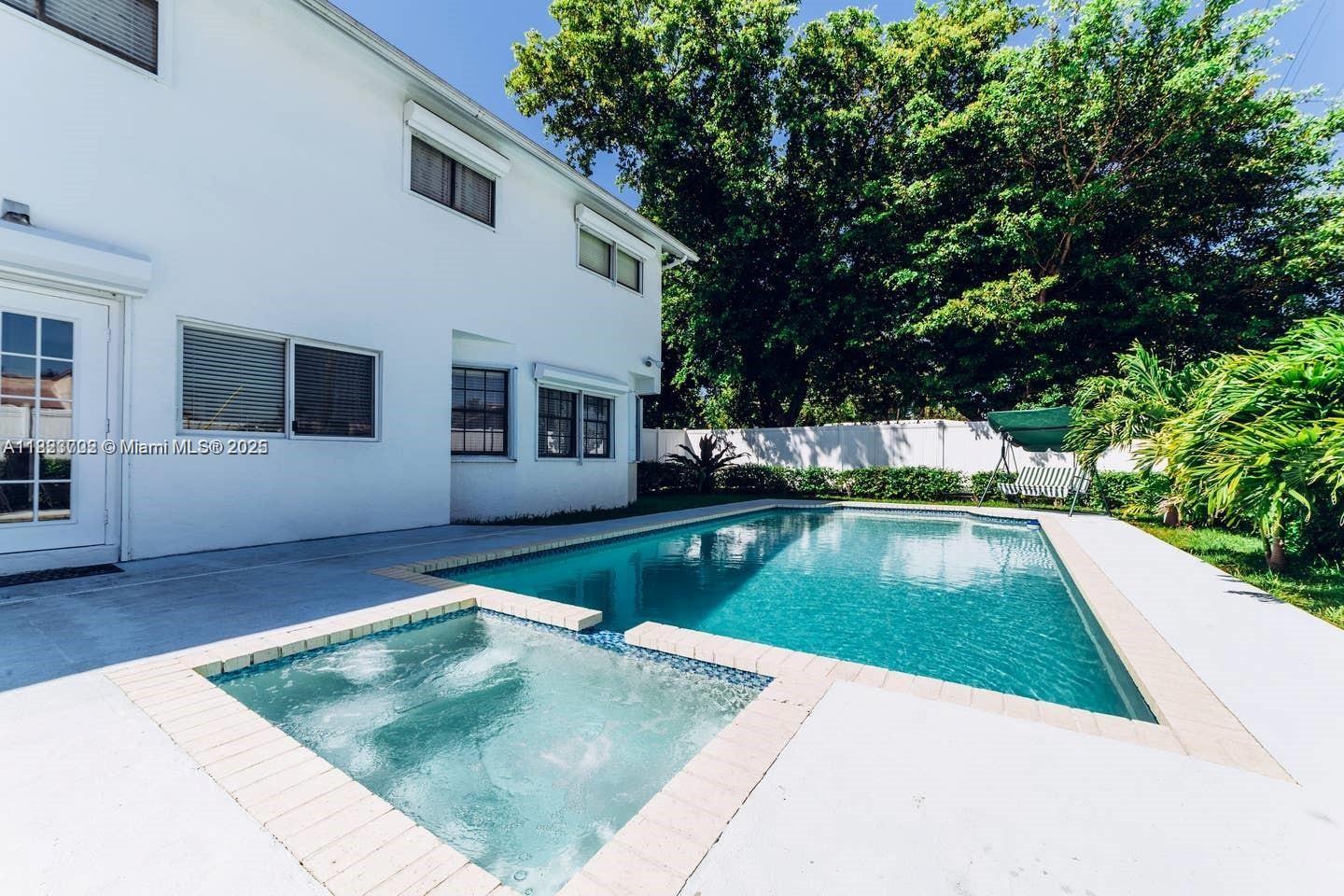 CENTRAL DANIA HEIGHTS - Residential