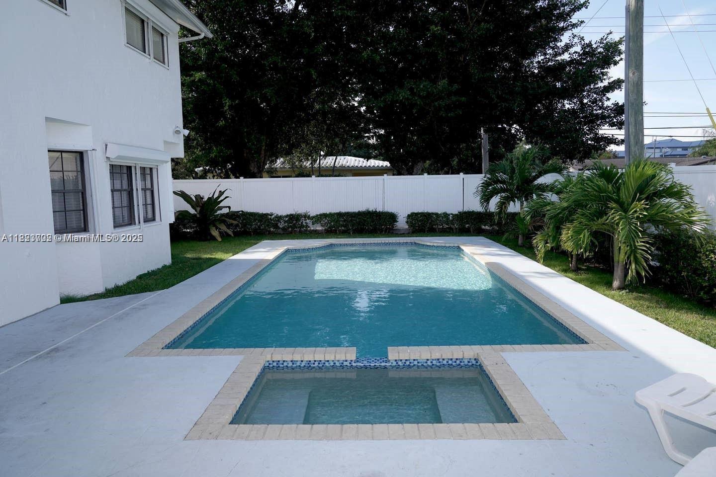 CENTRAL DANIA HEIGHTS - Residential