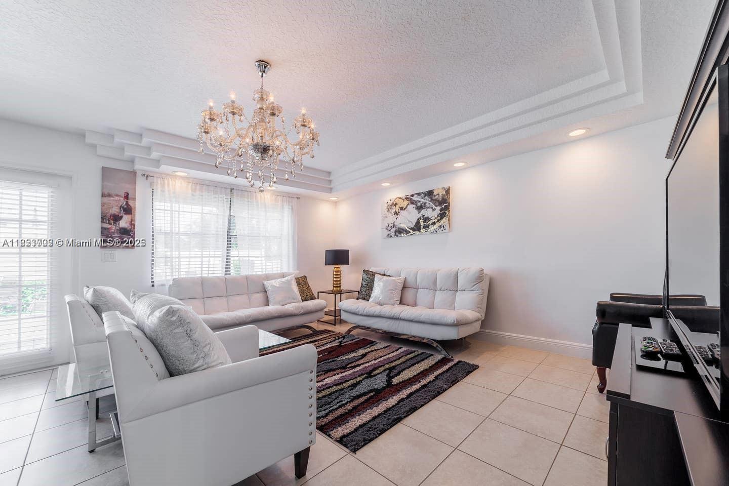 CENTRAL DANIA HEIGHTS - Residential