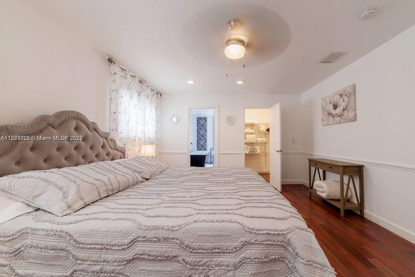 CENTRAL DANIA HEIGHTS - Residential