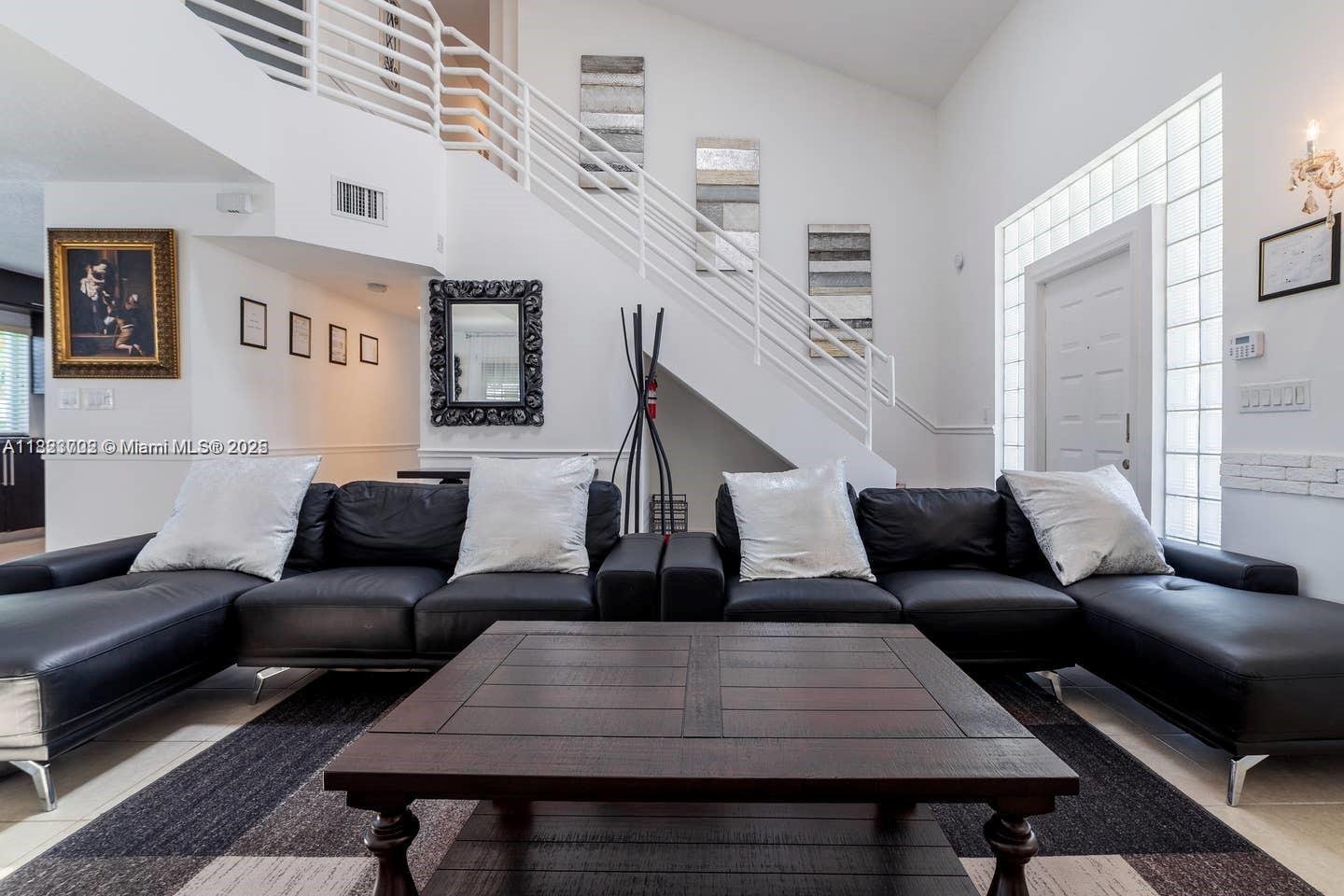 CENTRAL DANIA HEIGHTS - Residential