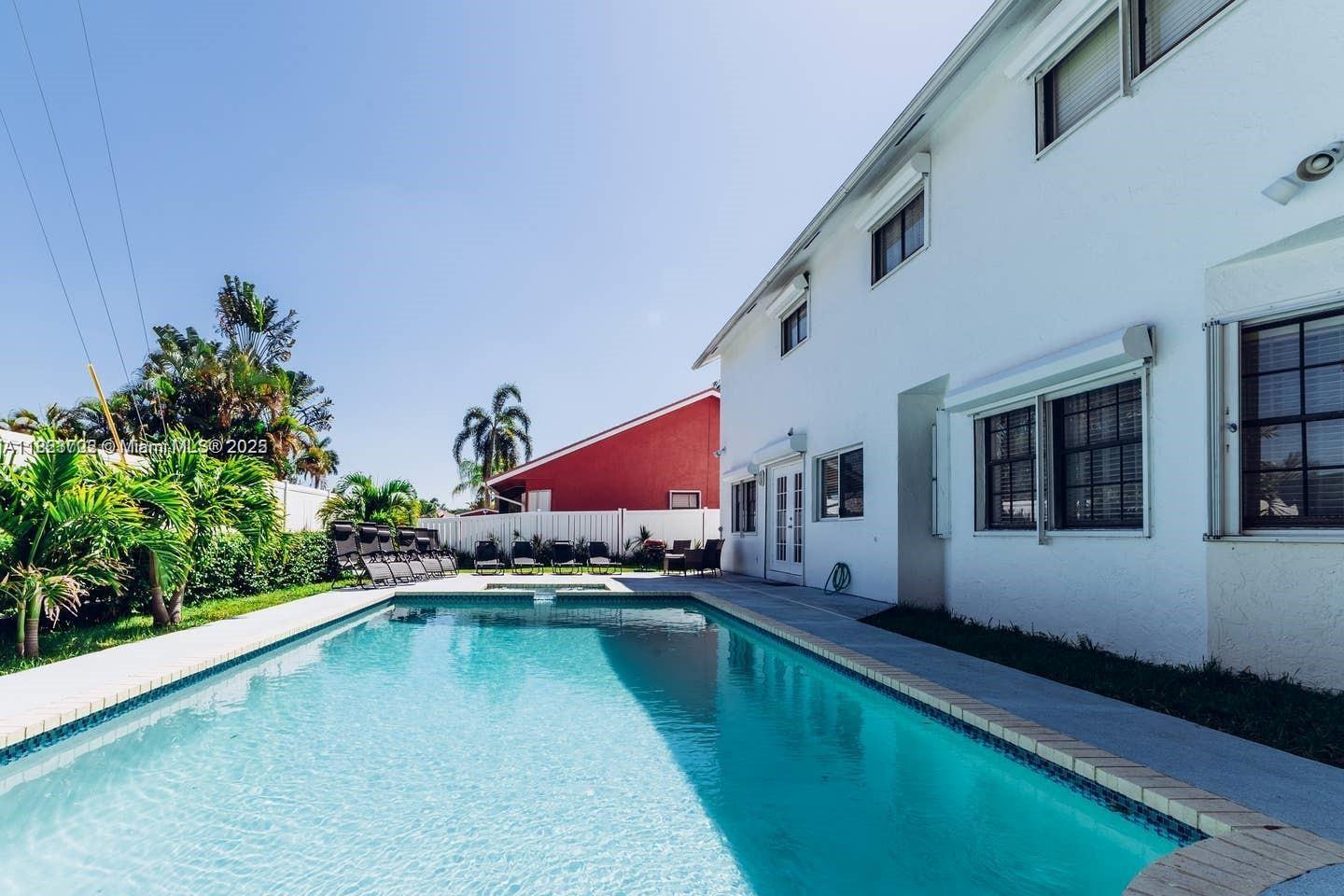 CENTRAL DANIA HEIGHTS - Residential