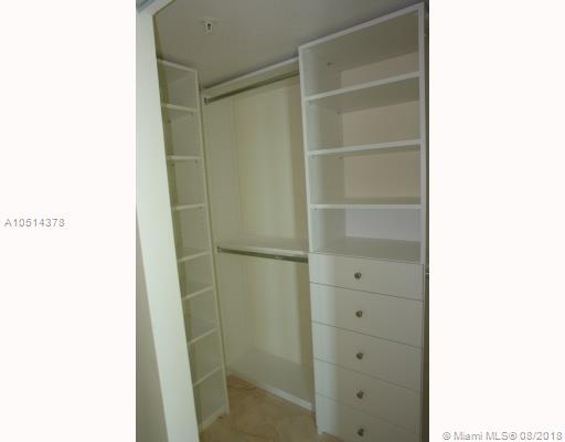 1800 CLUB CONDO - Residential Lease