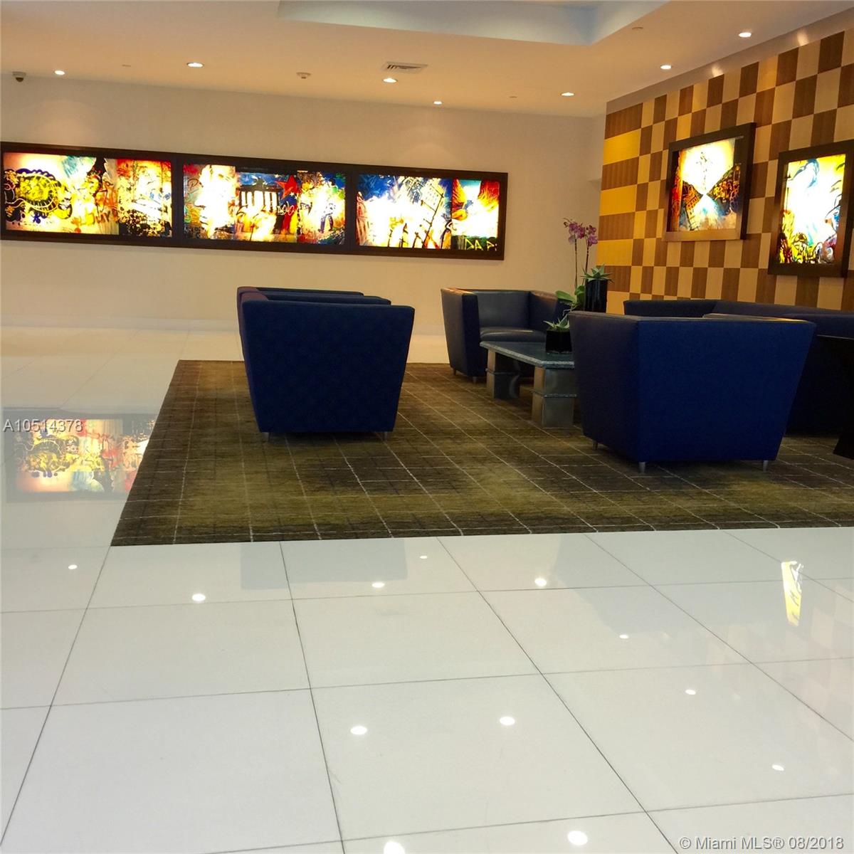 1800 CLUB CONDO - Residential Lease