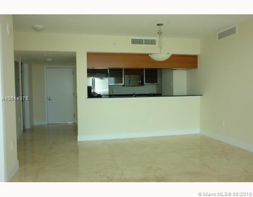 1800 CLUB CONDO - Residential Lease