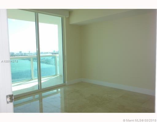 1800 CLUB CONDO - Residential Lease