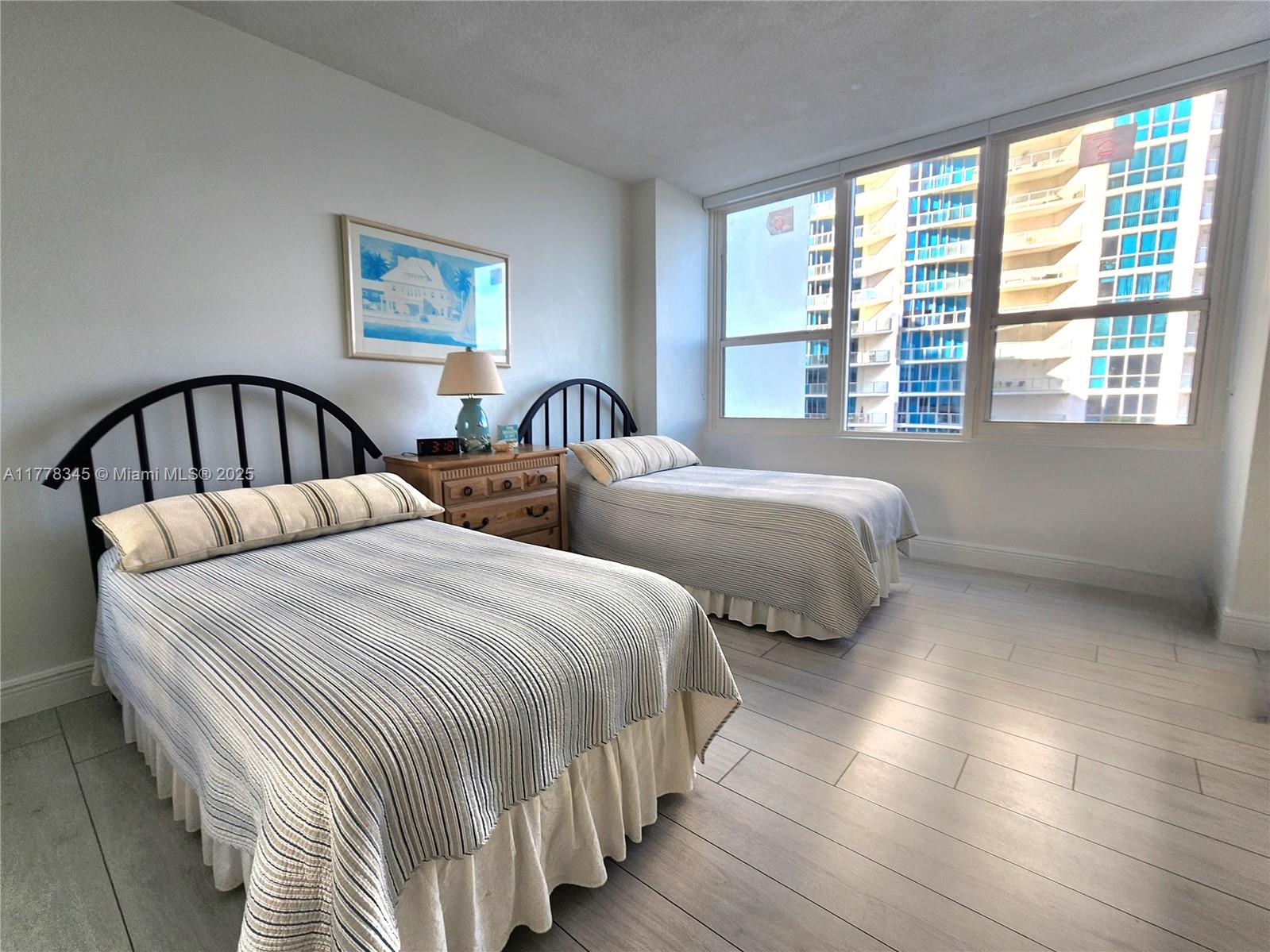 ALEXANDER TOWERS CONDO - Residential Lease