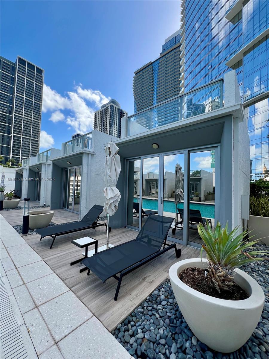 PARAMOUNT MIAMI WORLDCENT - Residential