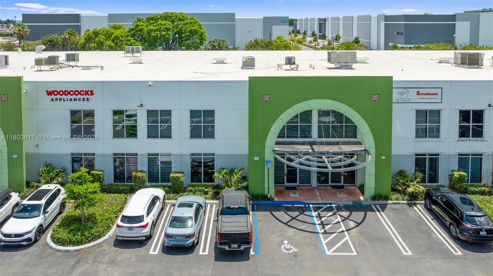 DORAL WAREHOUSE + OFFICE – Prime Industrial Space!
Take advantage of this exceptional opportunity to lease ±6,000 SQFT of functional industrial space, featuring ±3,000 SQFT of fully air-conditioned, furnished office space distributed across two floors, and ±3,000 SQFT of warehouse area with installed storage racks. The office layout includes 6+ private offices and 2 conference rooms, offering a highly efficient setup for business operations. Property also includes 3 loading docks (1 with ramp), 9 assigned parking spaces, high ceilings, kitchenette, and 2 bathrooms. Ideal for logistics, distribution, or showroom use. Triple Net Lease (NNN). Strategically located near major highways and Miami International Airport. Easy to show — schedule your private tour today!