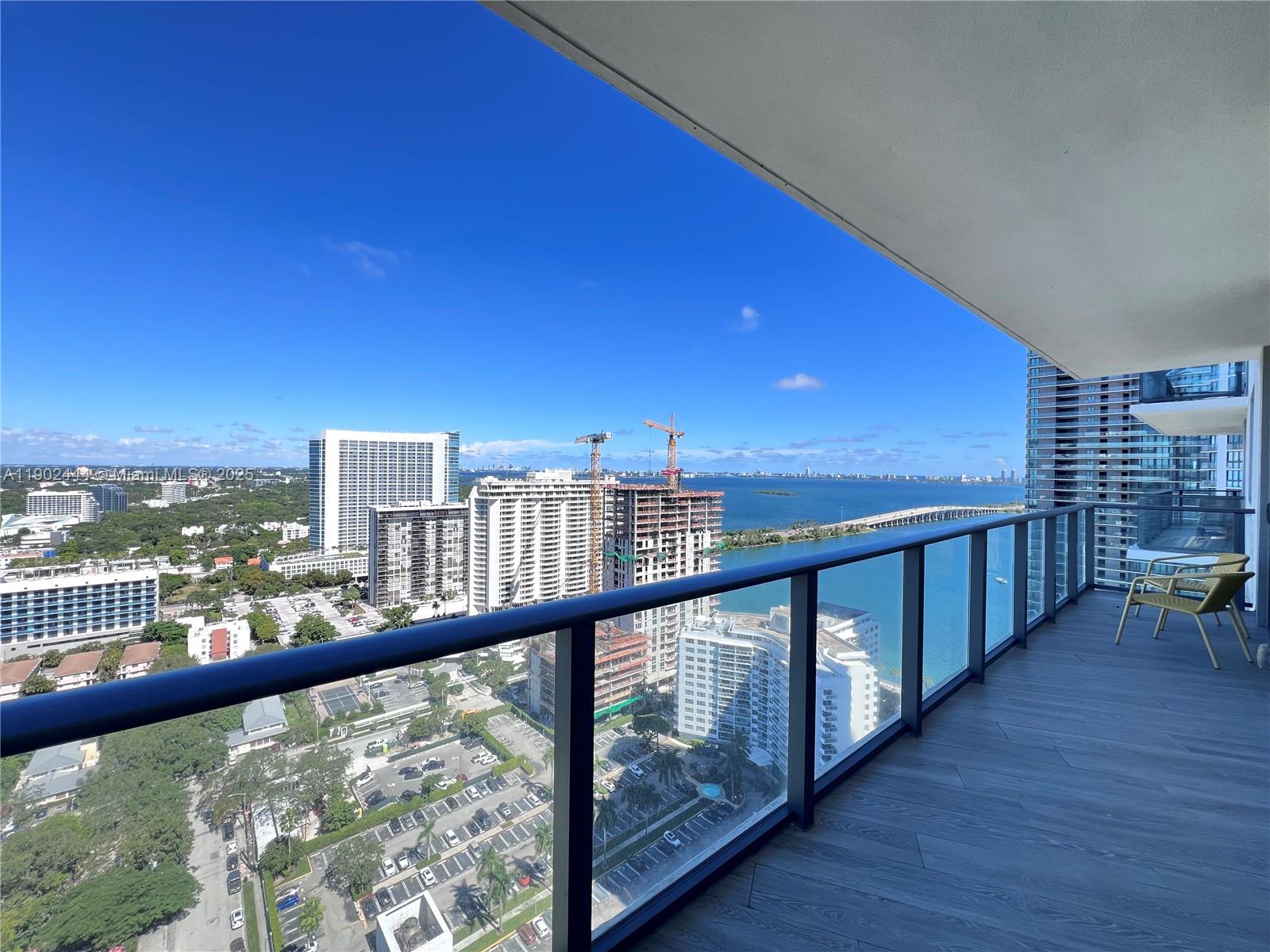 PARAISO BAYVIEWS CONDO - Residential Lease